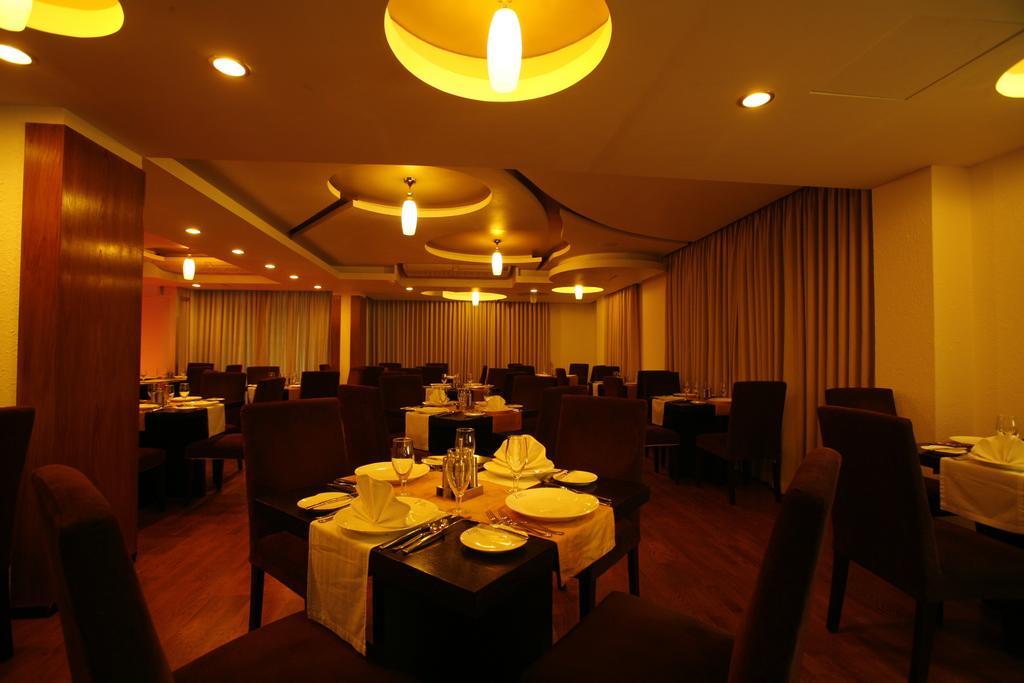 Platinum Suites Dhaka Exterior photo