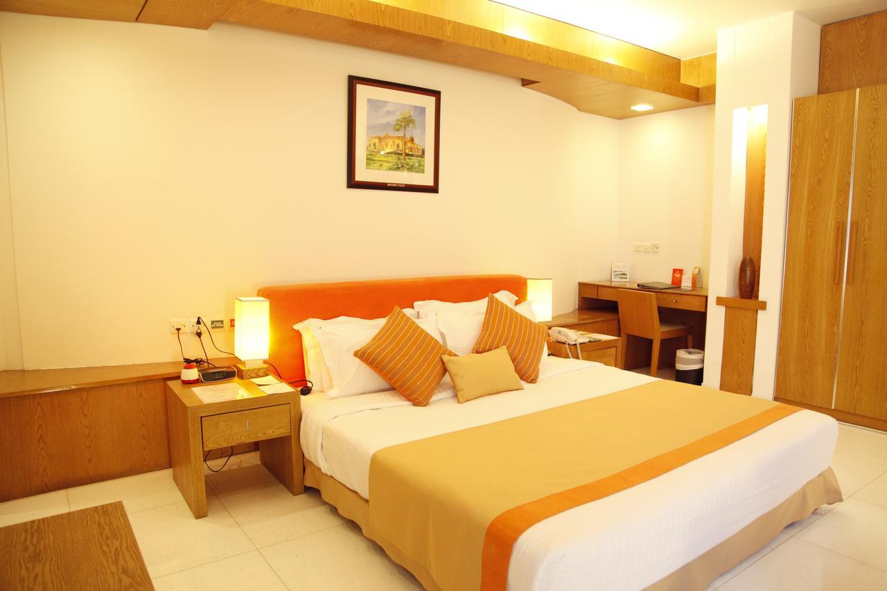 Platinum Suites Dhaka Exterior photo